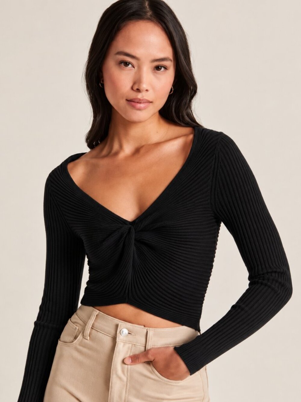 NWT Abercrombie & Fitch Twist-Front Sweater Top – Black – XS